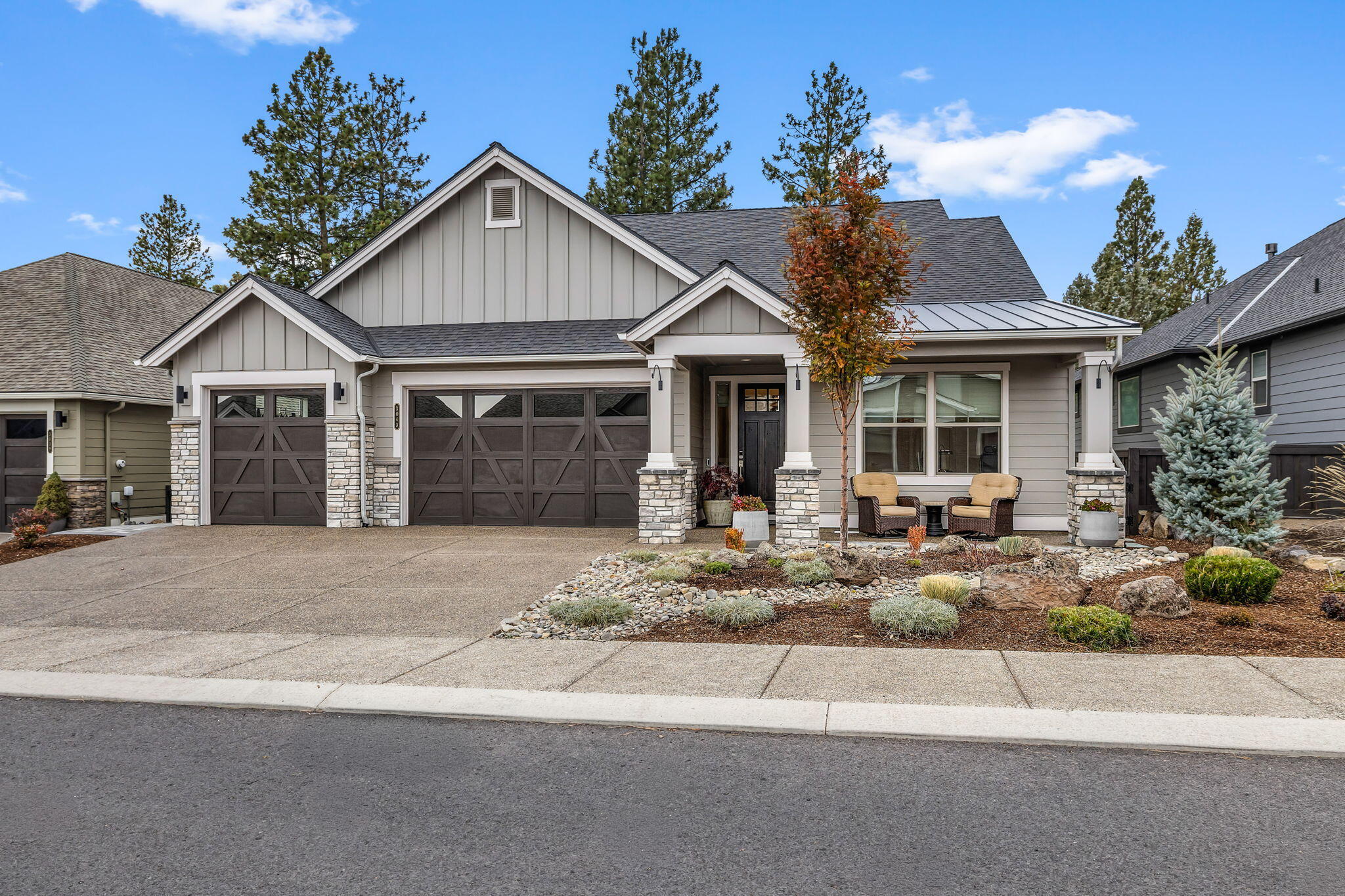 3043 Northwest Hidden Rdg Drive Bend, OR 97703 - Photo 2 of 56
