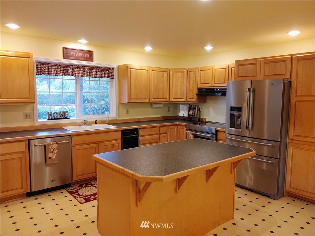 13694 Bayview Road Mount Vernon, WA 98273 - Photo 13 of 25