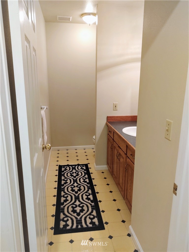 13694 Bayview Road Mount Vernon, WA 98273 - Photo 15 of 25
