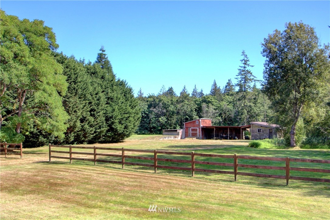 13694 Bayview Road Mount Vernon, WA 98273 - Photo 7 of 25