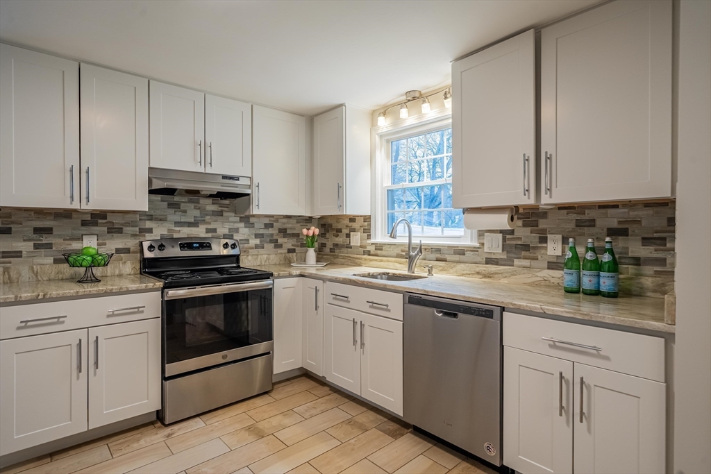 300 Marrett Road Lexington, MA 02421 - Photo 5 of 42 Gallery Image 5