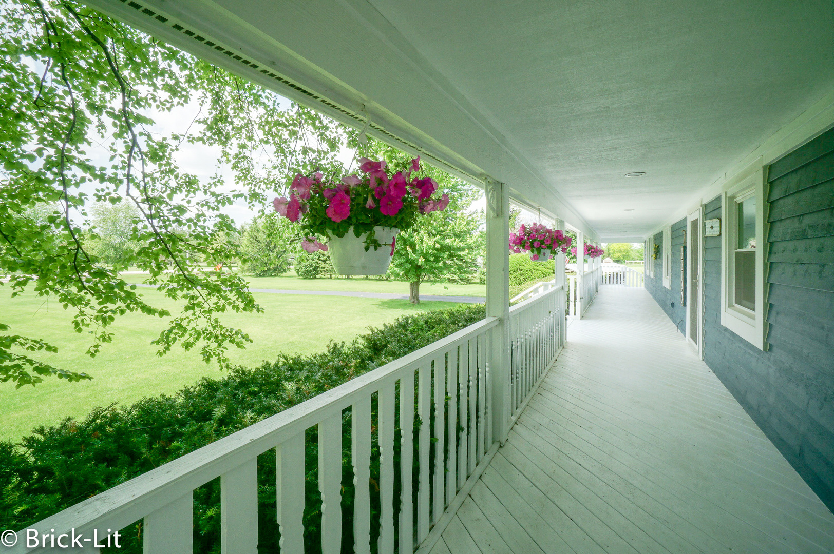 23959 South Schoolhouse Road Manhattan, IL 60442 - Photo 5 of 31 a view of a balcony