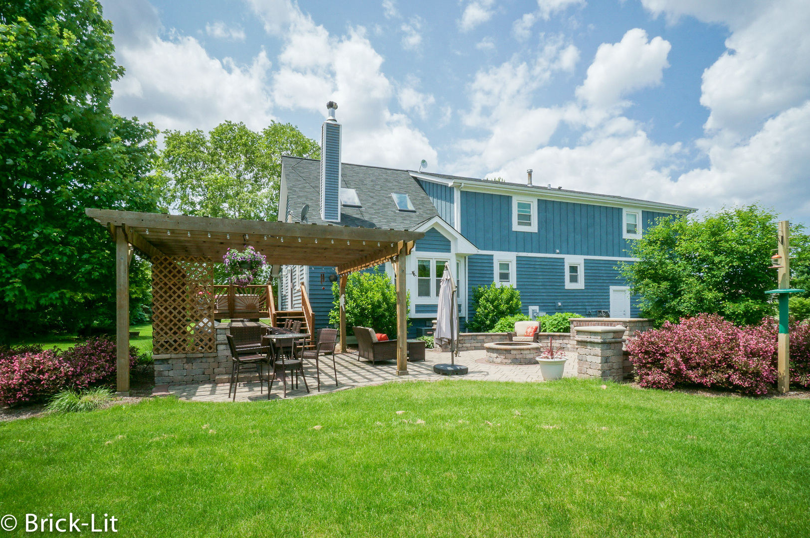 23959 South Schoolhouse Road Manhattan, IL 60442 - Photo 7 of 31 a view of an house with backyard and furniture