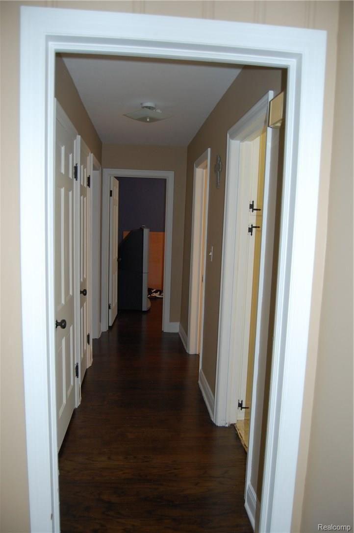 187 Turner Street Romeo, MI 48065 - Photo 20 of 44 Hallway