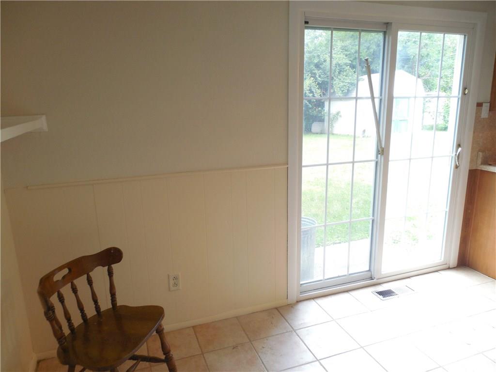 10012 Heather Hills Road Indianapolis, IN 46229 - Photo 11 of 34 Gallery Image 11