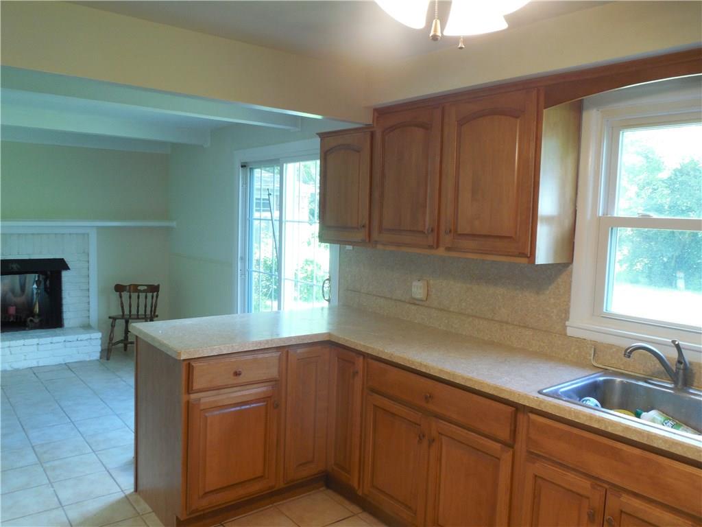 10012 Heather Hills Road Indianapolis, IN 46229 - Photo 15 of 34 Gallery Image 15