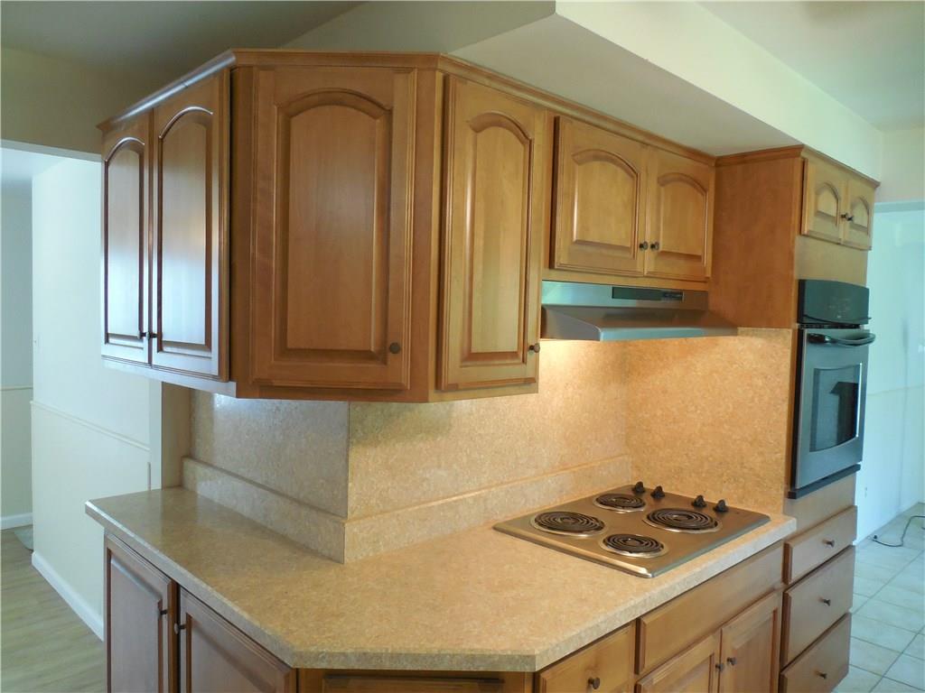 10012 Heather Hills Road Indianapolis, IN 46229 - Photo 17 of 34 Gallery Image 17