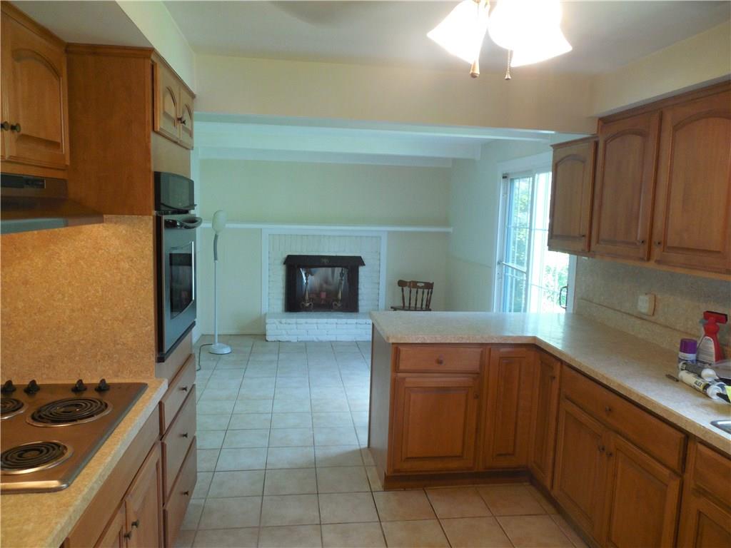 10012 Heather Hills Road Indianapolis, IN 46229 - Photo 18 of 34 Gallery Image 18