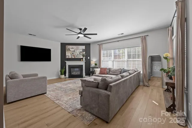 $625,000 | 10391 Dowling Street Northwest, Huntersville, NC 28078