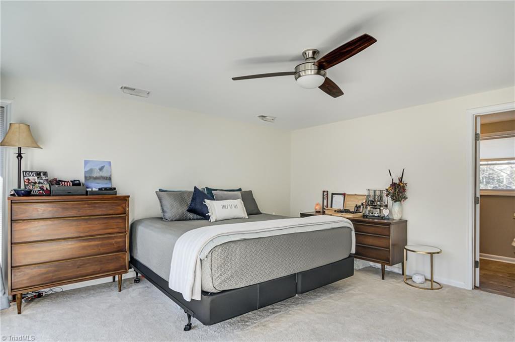 4718 Sandy Camp Road High Point, NC 27265 - Photo 9 of 27