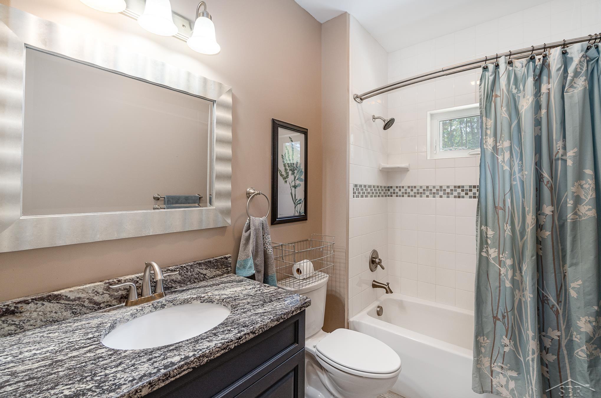 15122 Grabowski Road St. Charles, MI 48655 - Photo 11 of 30 50085825-10.JPG