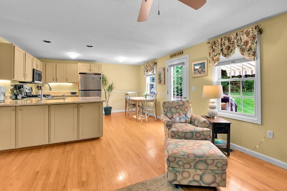 53 Lancaster Road, Unit 5 Clinton, MA 01510 - Photo 7 of 26