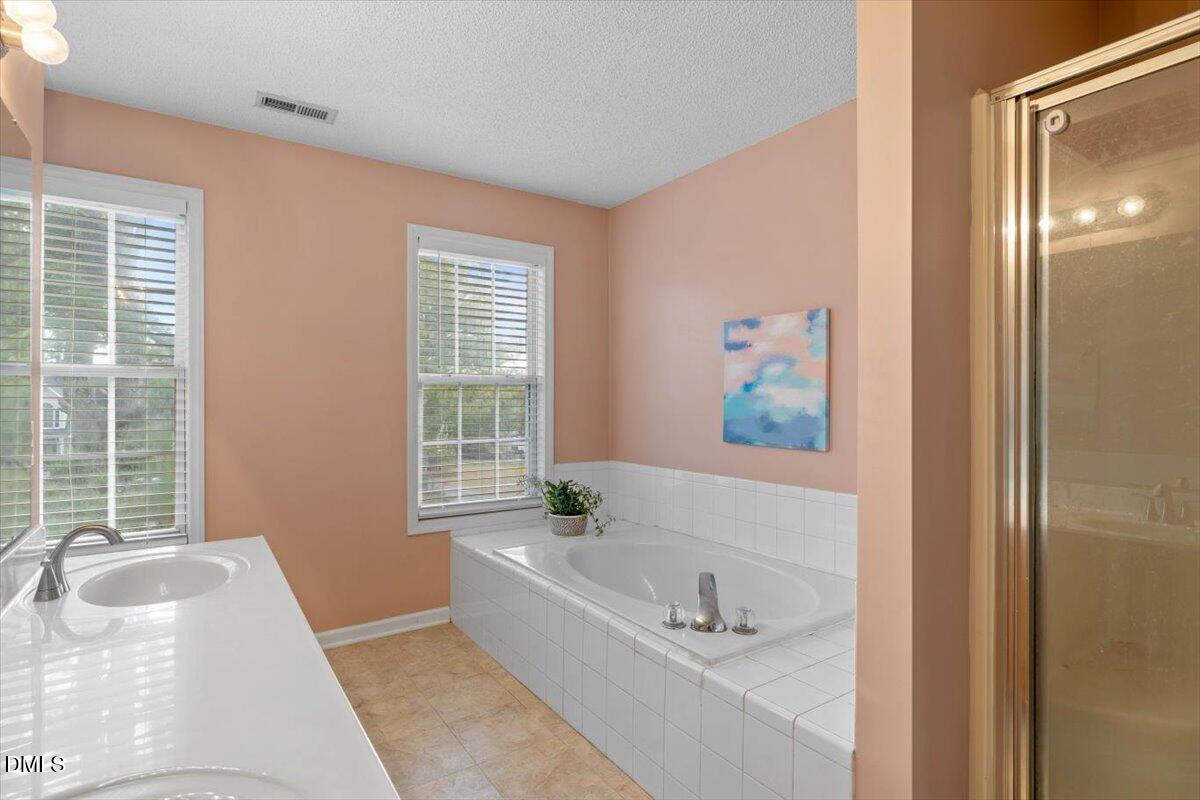 6512 Cablewood Drive Raleigh, NC 27603 - Photo 22 of 42 22-6512 Cablewood - Open Peek Media-22