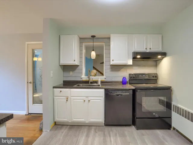 $300,000 | 221 South 31st Street, Harrisburg, PA 17109