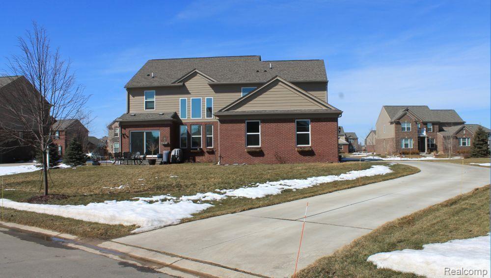 2459 Barkhill Road Canton, MI 48188 - Photo 58 of 62 IMG_7104.jpg