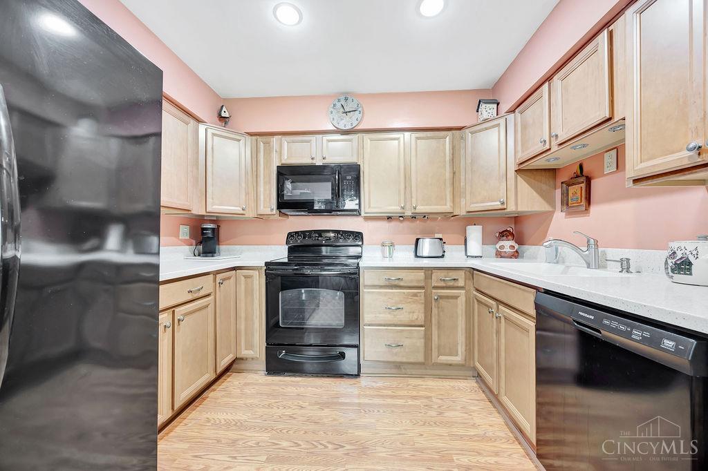 1880 Hogue Road Hamilton, OH 45013 - Photo 11 of 53 Gallery Image 11