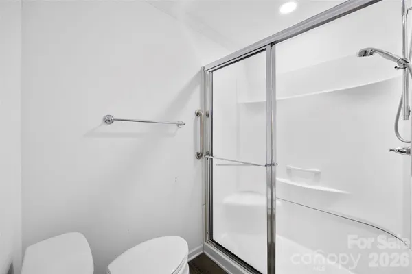 $299,900 | 7000 Owens Court, Lowell, NC 28098