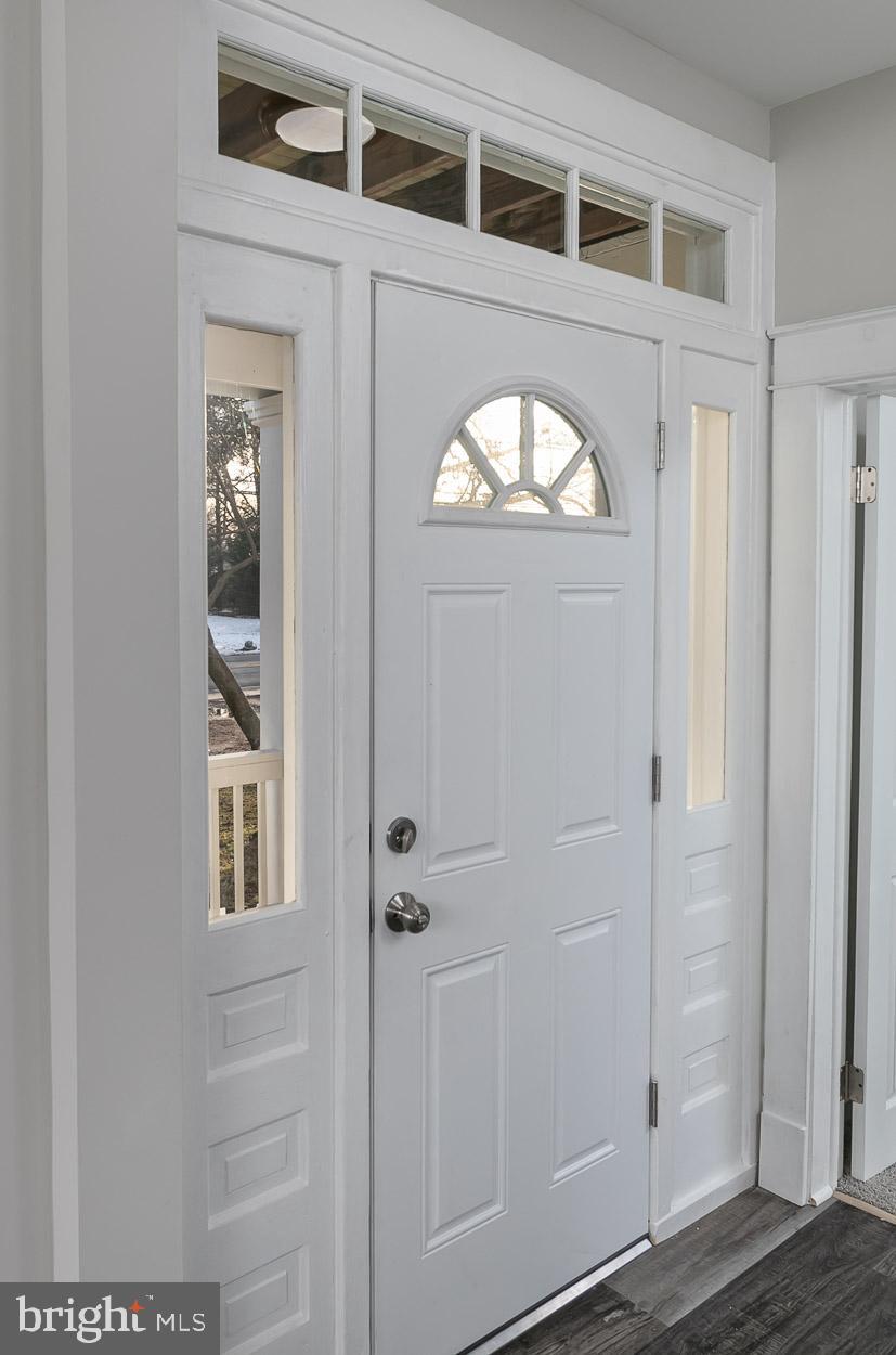 210 West Maple Road Linthicum Heights, MD 21090 - Photo 13 of 46 Charming Entrance into Home with Sidelites.