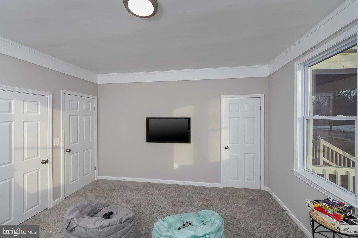 210 West Maple Road Linthicum Heights, MD 21090 - Photo 29 of 46 Main Level Bedroom could be den or playroom.