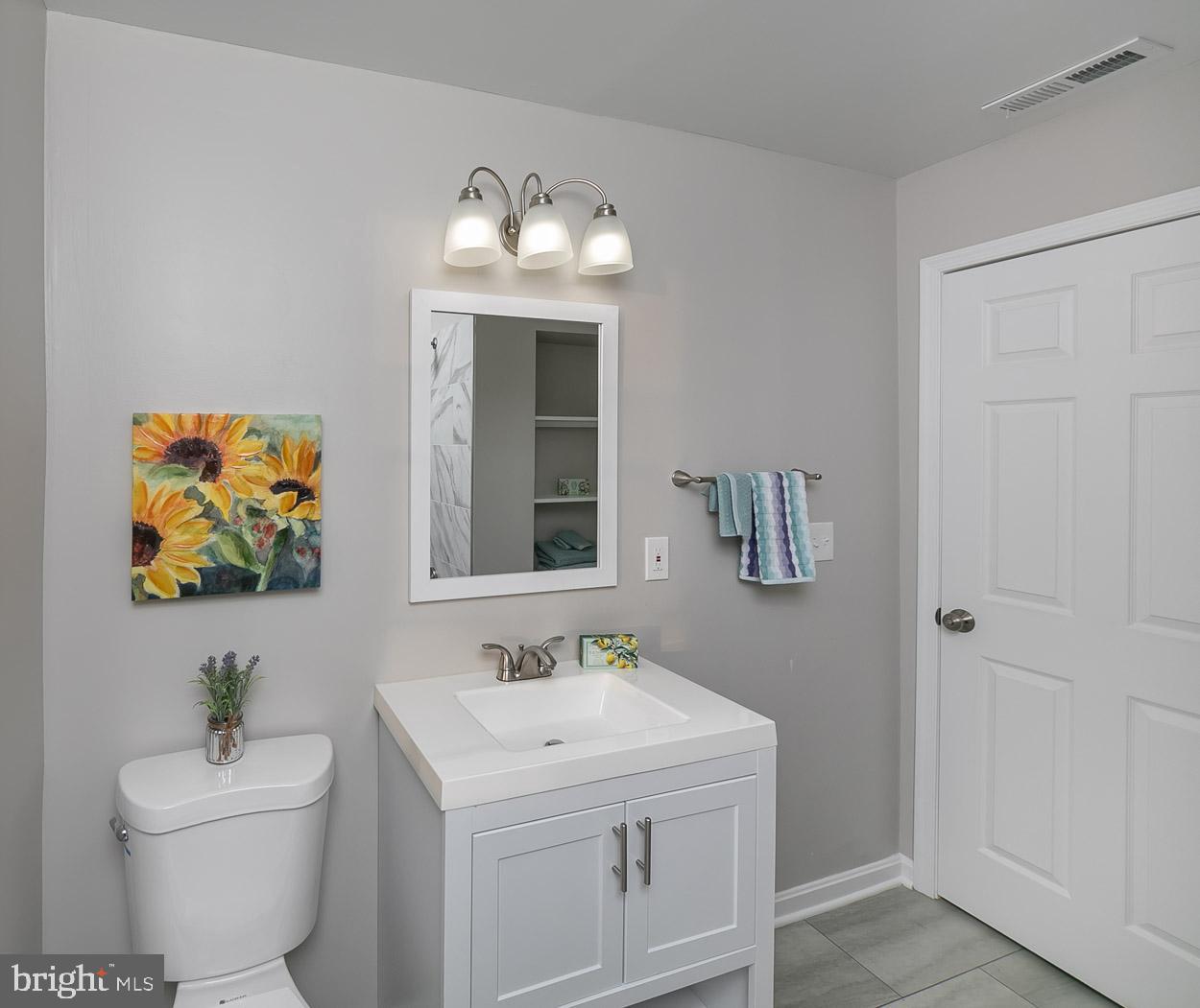 210 West Maple Road Linthicum Heights, MD 21090 - Photo 42 of 46 Upper Level Bath