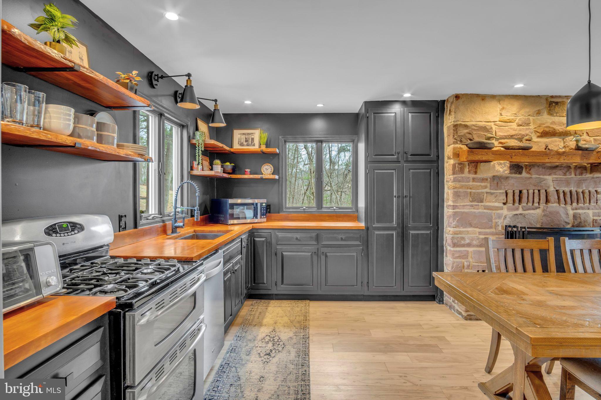 97 Union Church Road Halifax, PA 17032 - Photo 9 of 91