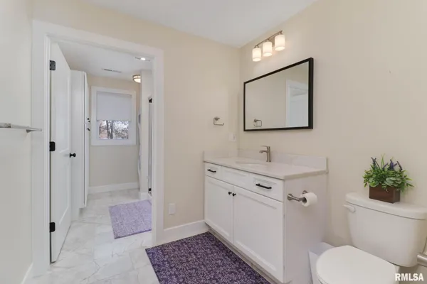 $219,900 | 607 East 2nd Street, Delavan, IL 61734