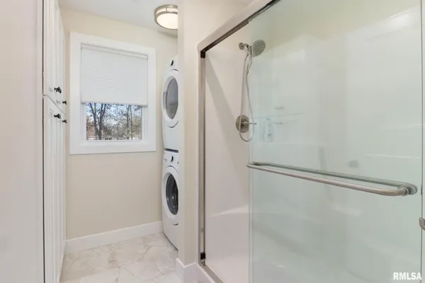 $219,900 | 607 East 2nd Street, Delavan, IL 61734