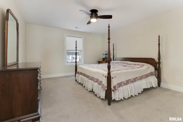 $219,900 | 607 East 2nd Street, Delavan, IL 61734