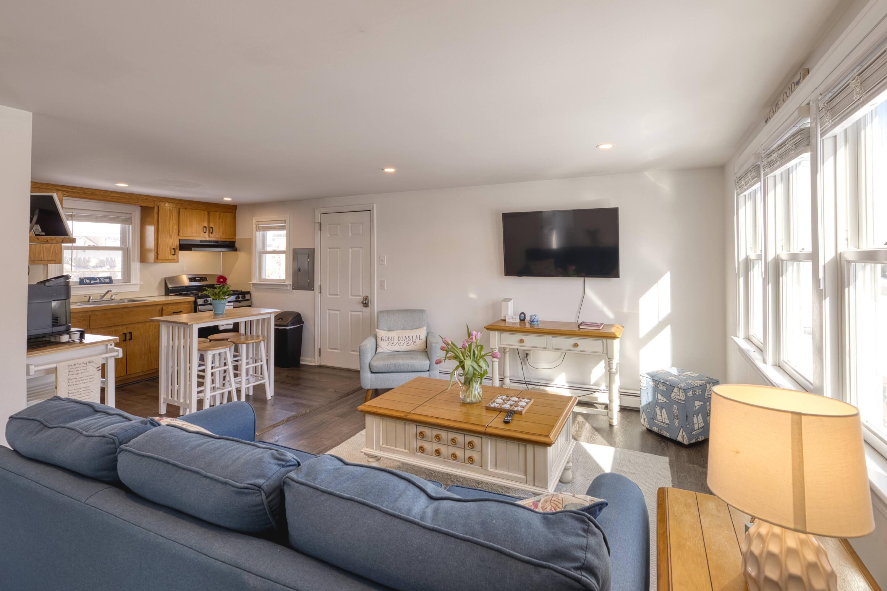 205 Lower County Road, Unit 8 Dennis, MA 02639 - Photo 5 of 22 4T5A4635_hdr