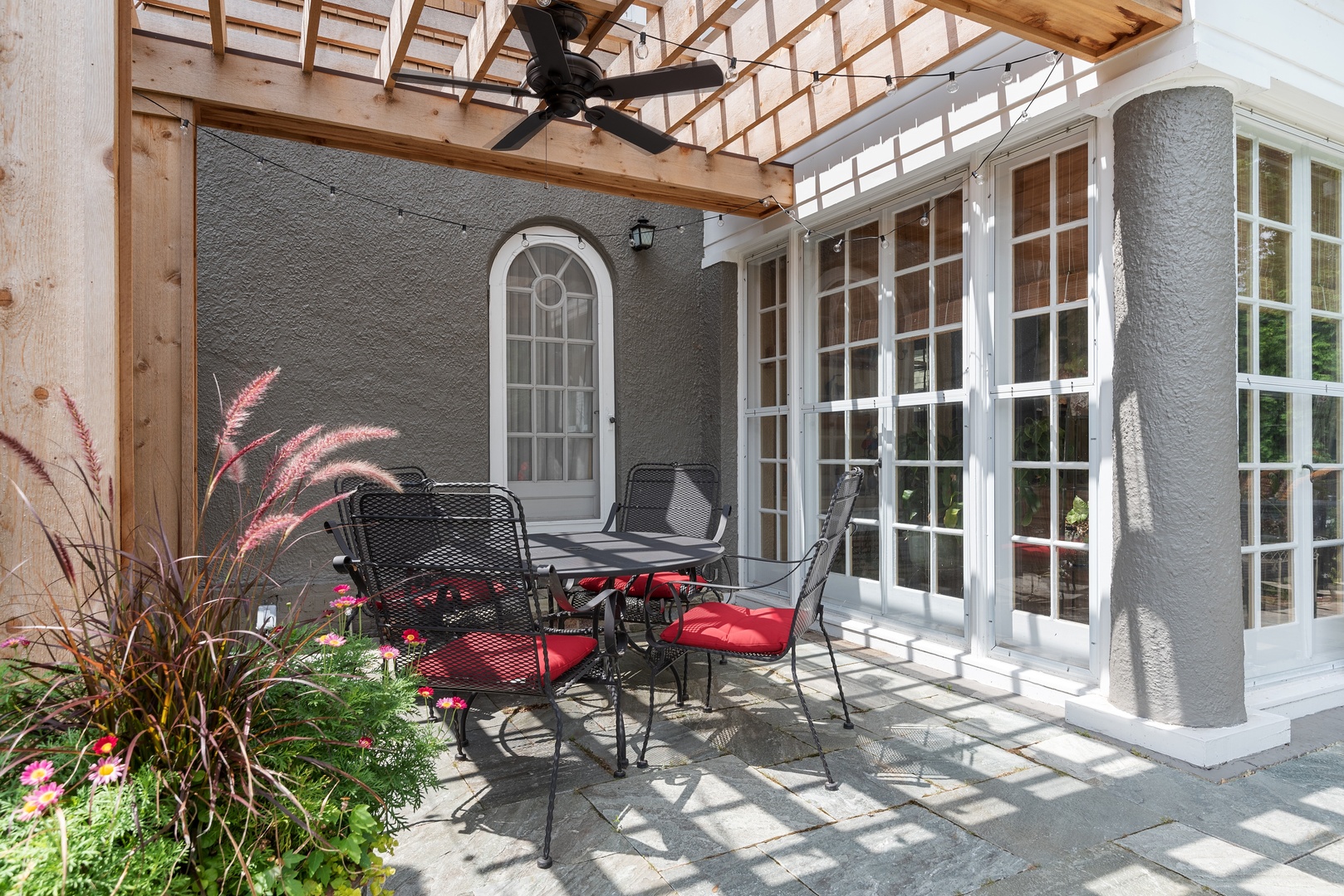 1011 Sheridan Road Evanston, IL 60202 - Photo 30 of 43