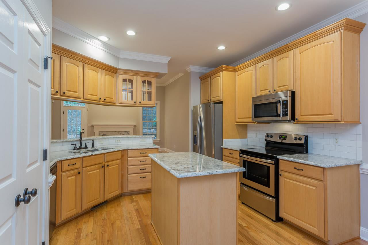 4205 Norman Ridge Lane Raleigh, NC 27613 - Photo 4 of 25 Photo 4