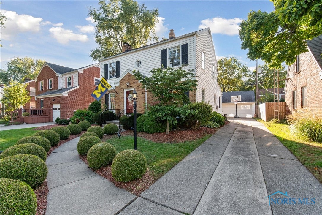 4211 Elmhurst Road Toledo, OH 43613 - Photo 6 of 46 Gallery Image 6