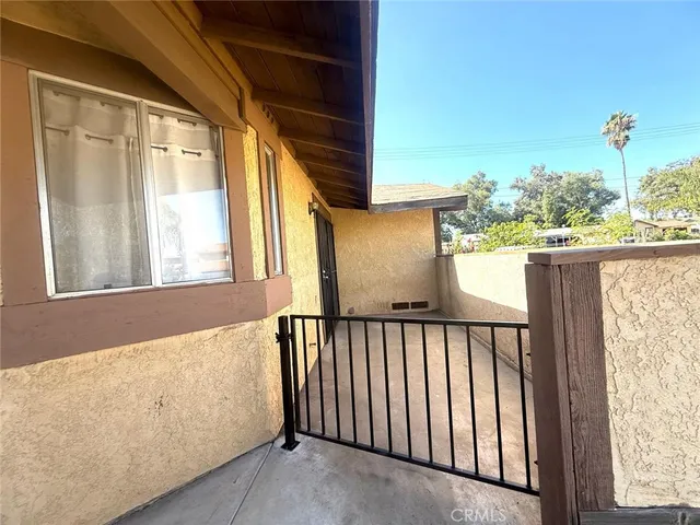 a view of a porch of the house