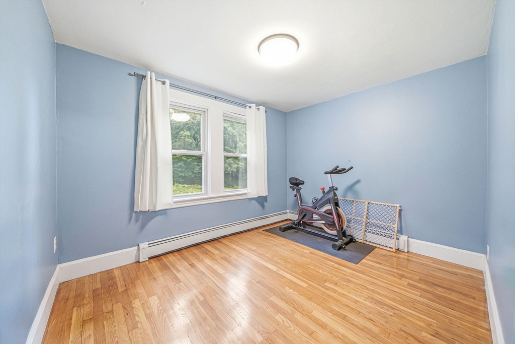 26 Hough Road Sutton, MA 01590 - Photo 20 of 23