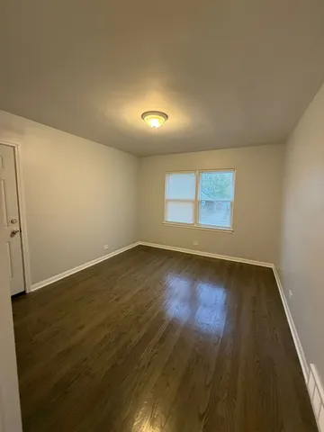 $1,050 | 1505 North Maywood Drive, Unit 2E, Maywood, IL 60153