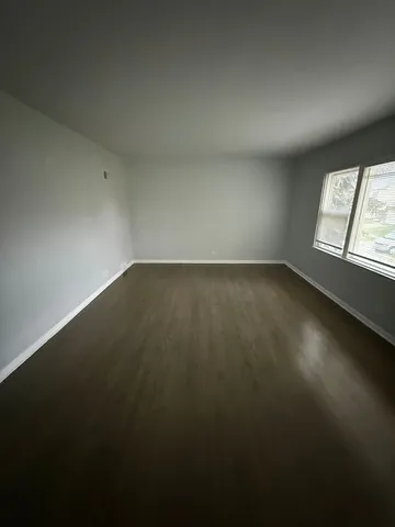 $1,050 | 1505 North Maywood Drive, Unit 2E, Maywood, IL 60153