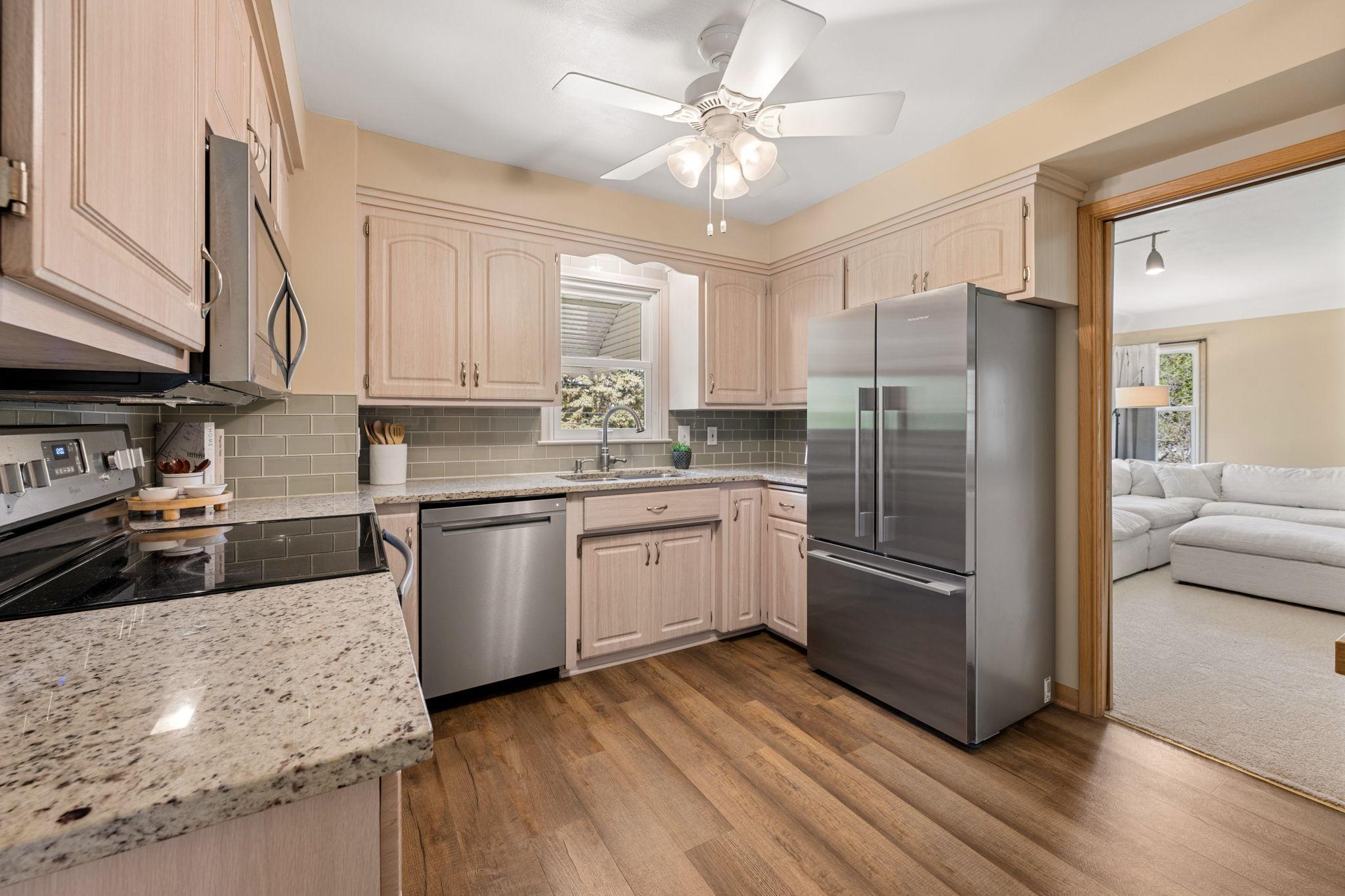 1335 Pierce Terrace Northeast Columbia Heights, MN 55421 - Photo 5 of 57