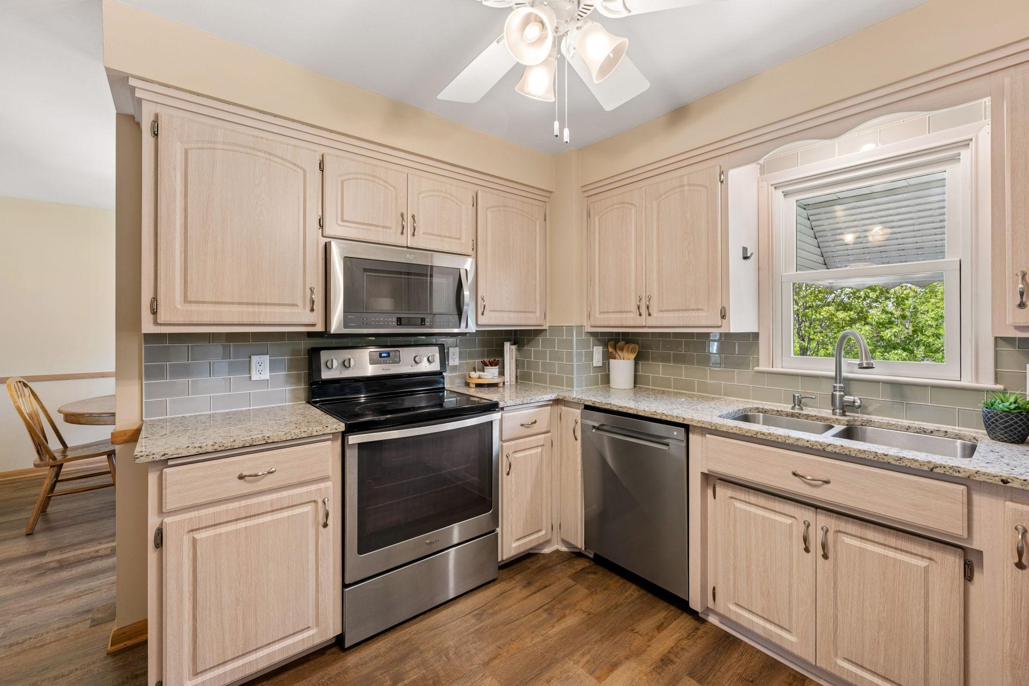 1335 Pierce Terrace Northeast Columbia Heights, MN 55421 - Photo 7 of 57