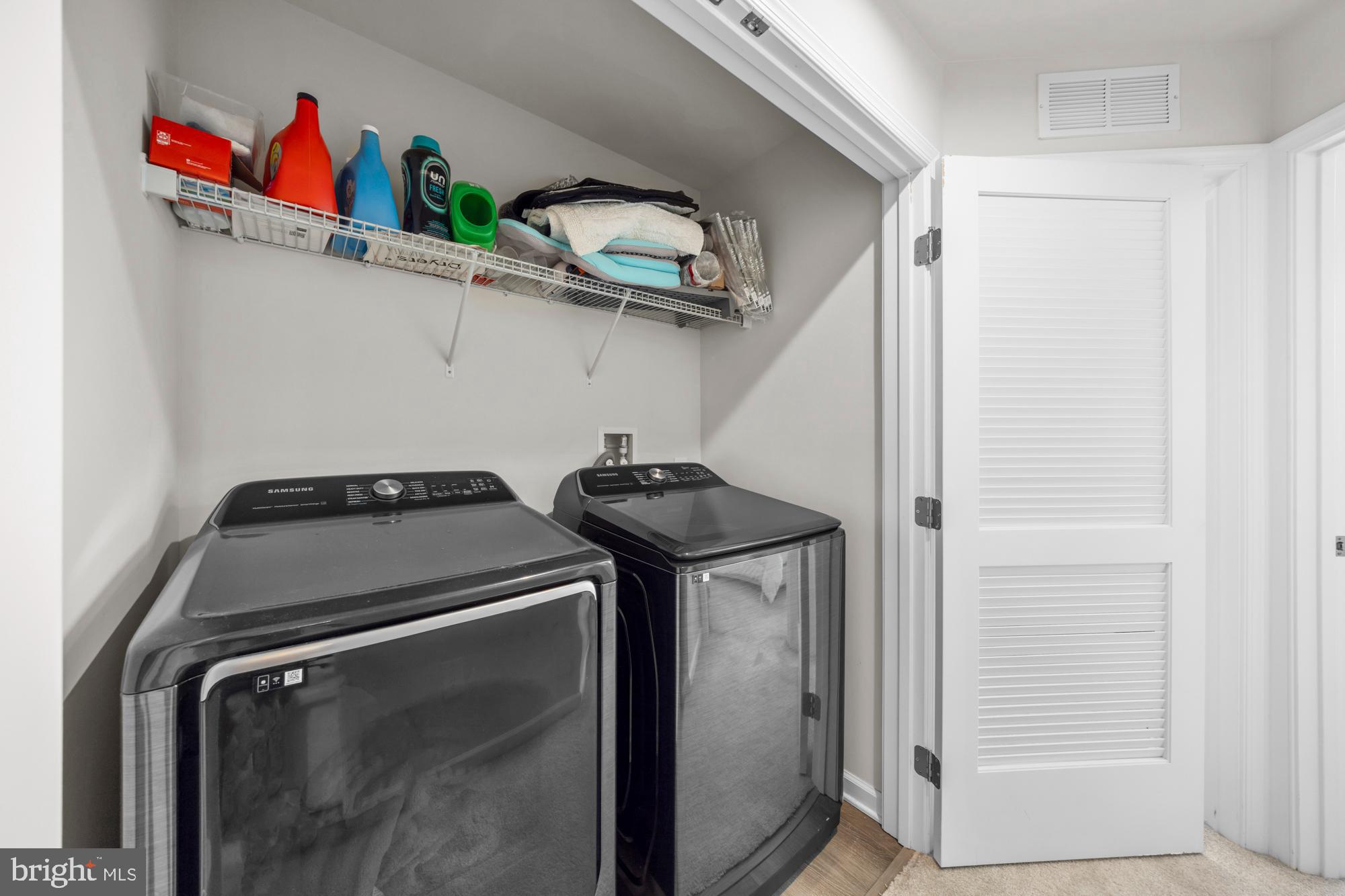 11 Mulberry Lane Clementon, NJ 08021 - Photo 27 of 32 a utility room with dryer and washer