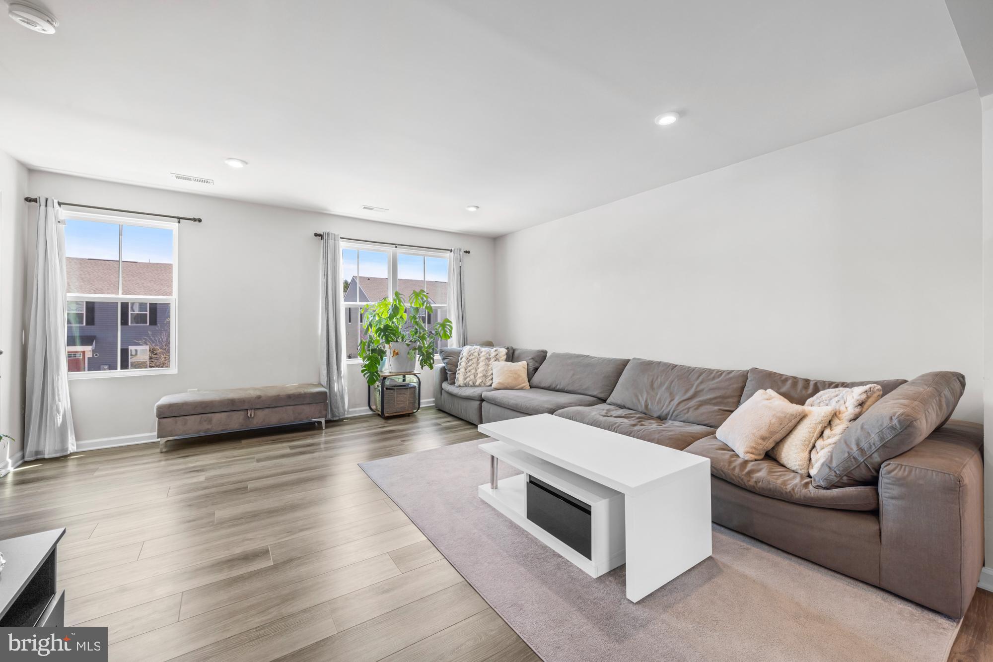 11 Mulberry Lane Clementon, NJ 08021 - Photo 7 of 32 a living room with furniture and window