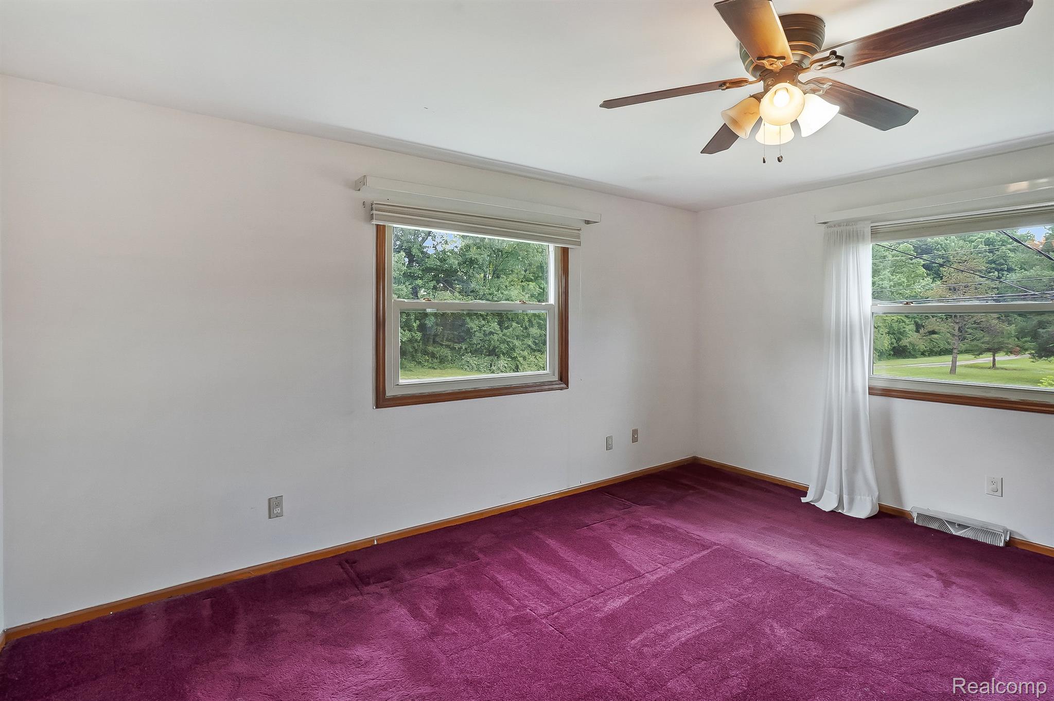 5161 Clarkston Road Clarkston, MI 48348 - Photo 16 of 30 Gallery Image 16