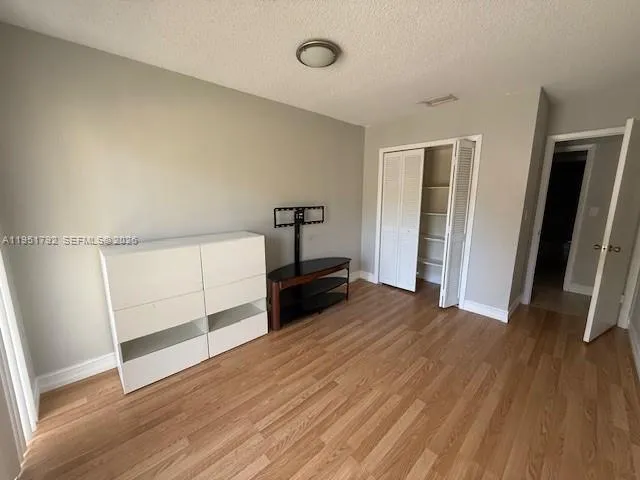 $1,950 | 4113 Northwest 88th Avenue, Unit 203, Coral Springs, FL 33065