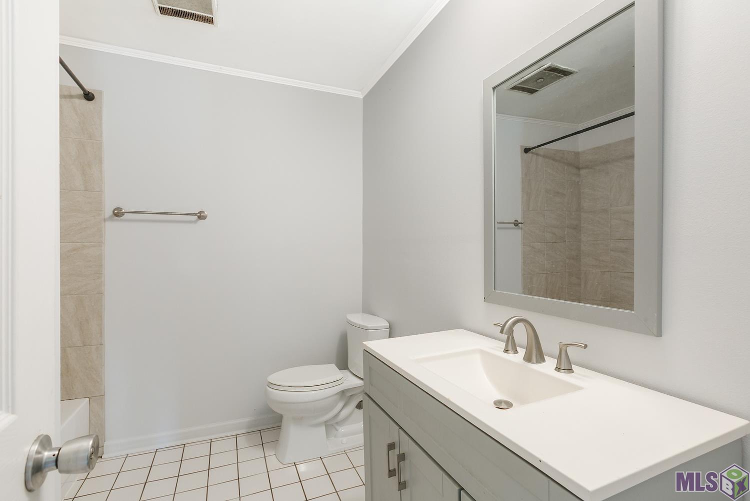 16711 Patton Avenue Baton Rouge, LA 70816 - Photo 9 of 17