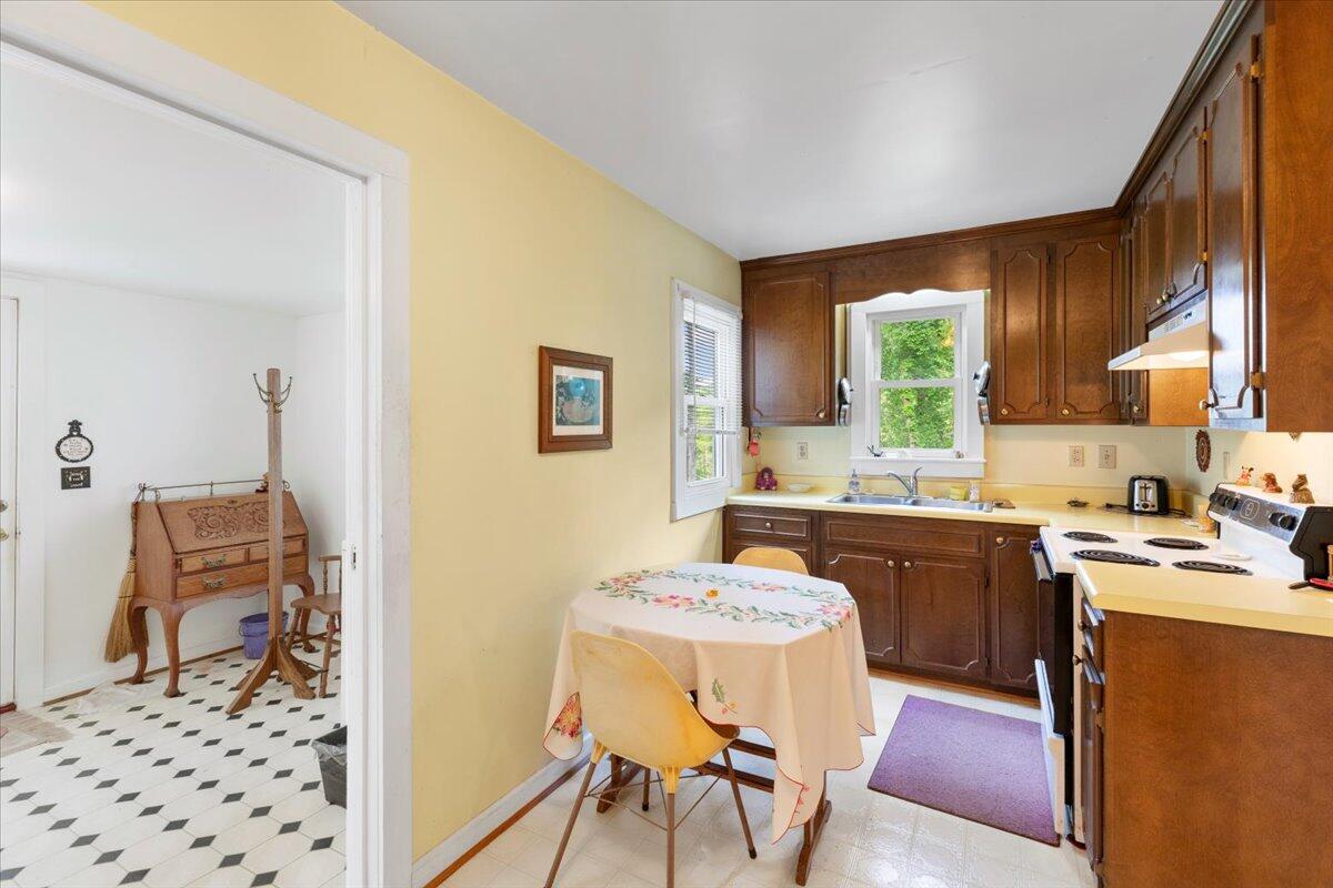 3839 Welcome Valley Road Southeast Roanoke, VA 24014 - Photo 19 of 40 24-24