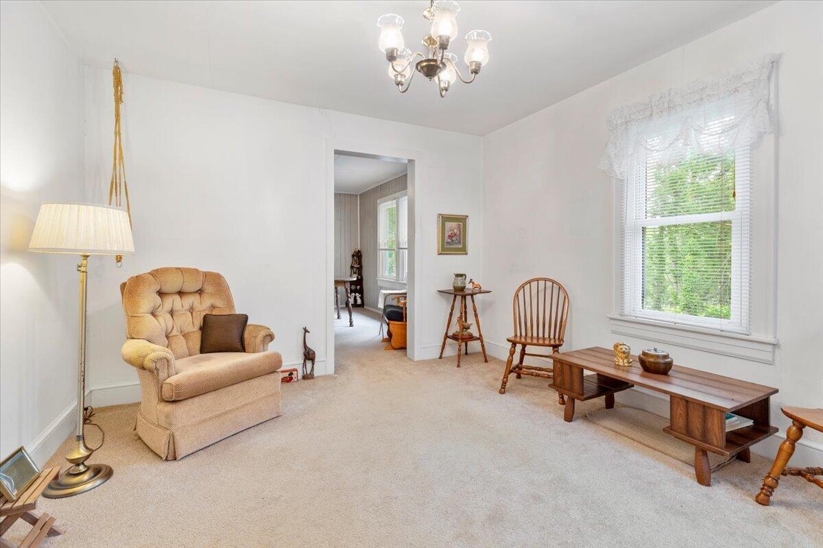 3839 Welcome Valley Road Southeast Roanoke, VA 24014 - Photo 5 of 40 08-8