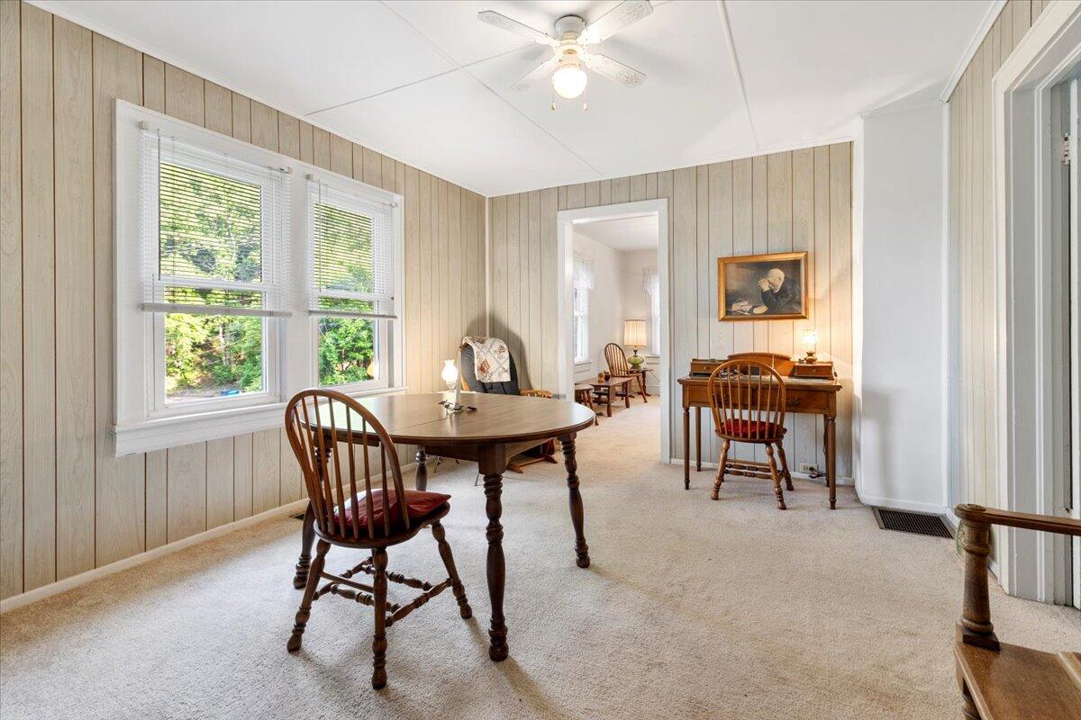 3839 Welcome Valley Road Southeast Roanoke, VA 24014 - Photo 10 of 40 15-15