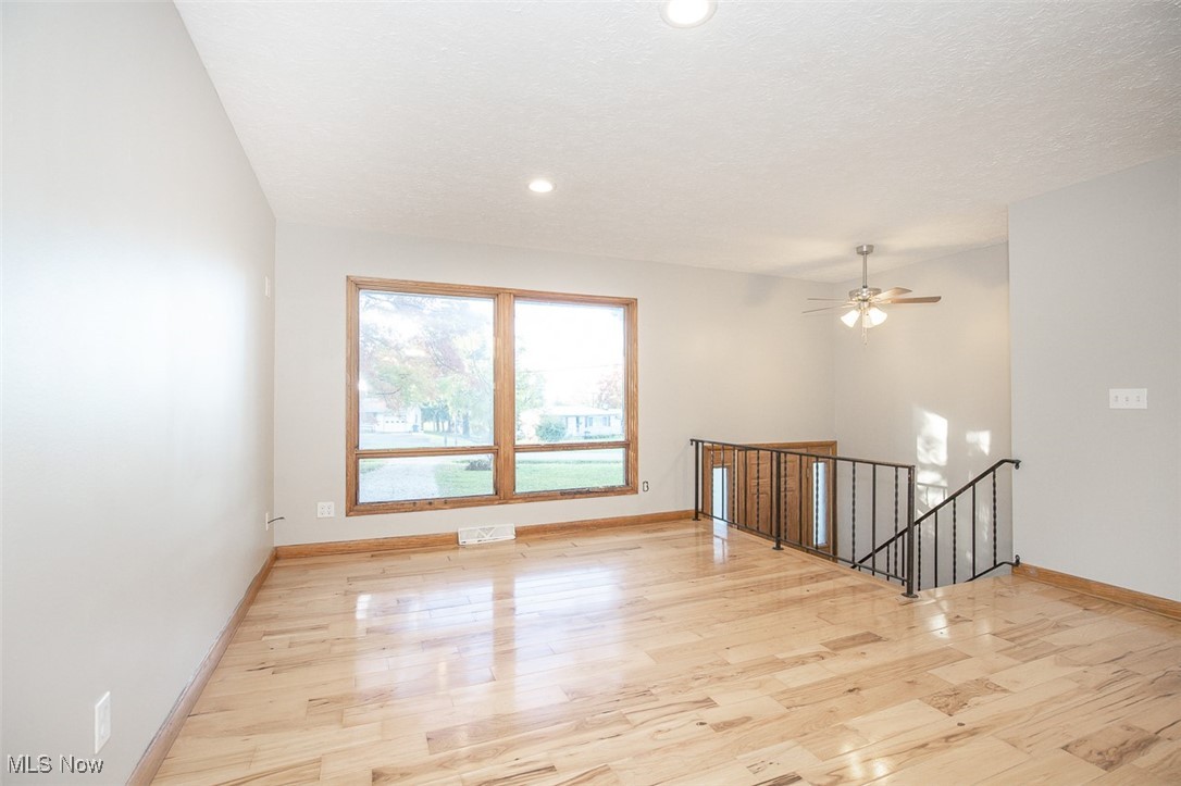 13270 Doylestown Road Rittman, OH 44270 - Photo 2 of 29