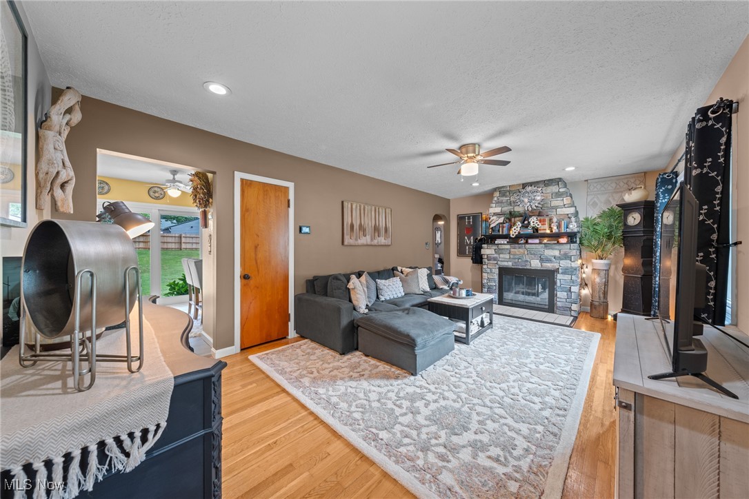 1885 Stabler Road Akron, OH 44313 - Photo 12 of 42 Gallery Image 12