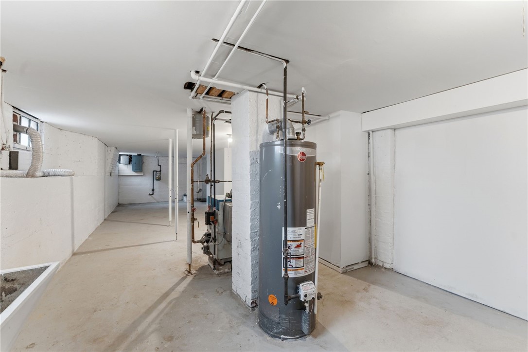 102 Overhill Road Providence, RI 02906 - Photo 33 of 38