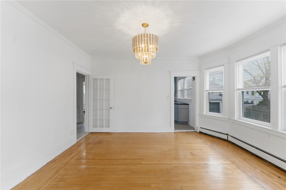 102 Overhill Road Providence, RI 02906 - Photo 4 of 38